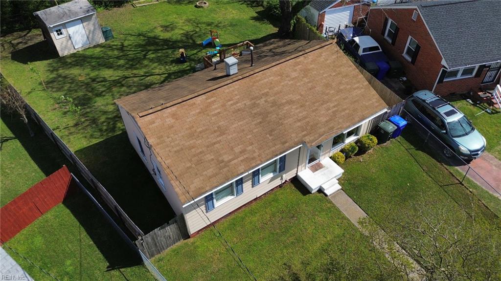 720 Nickoles LN