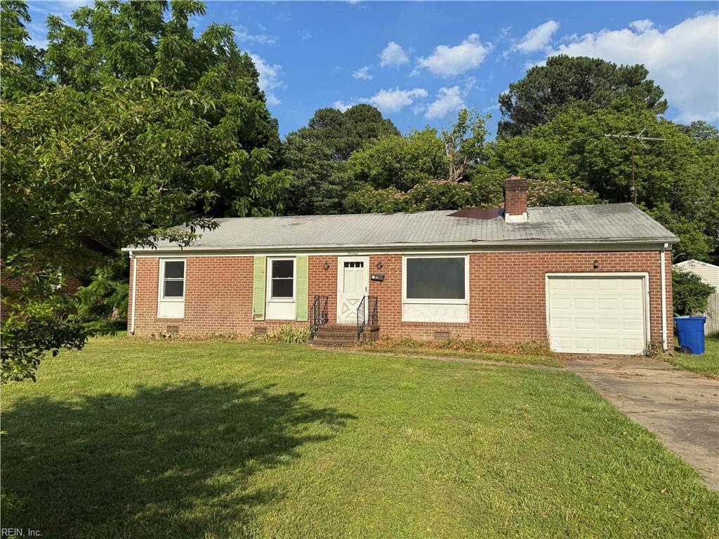 19 Evelyn DR