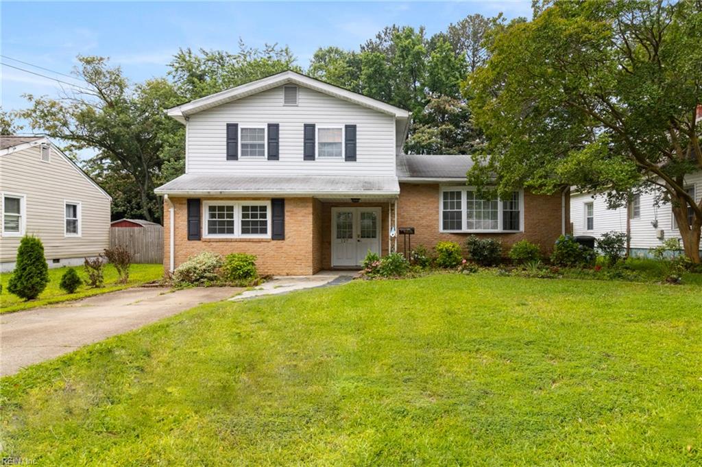 127 Robinson DR