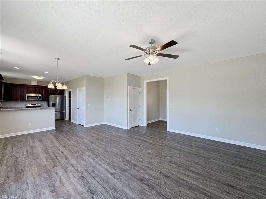 303 Genoa DR