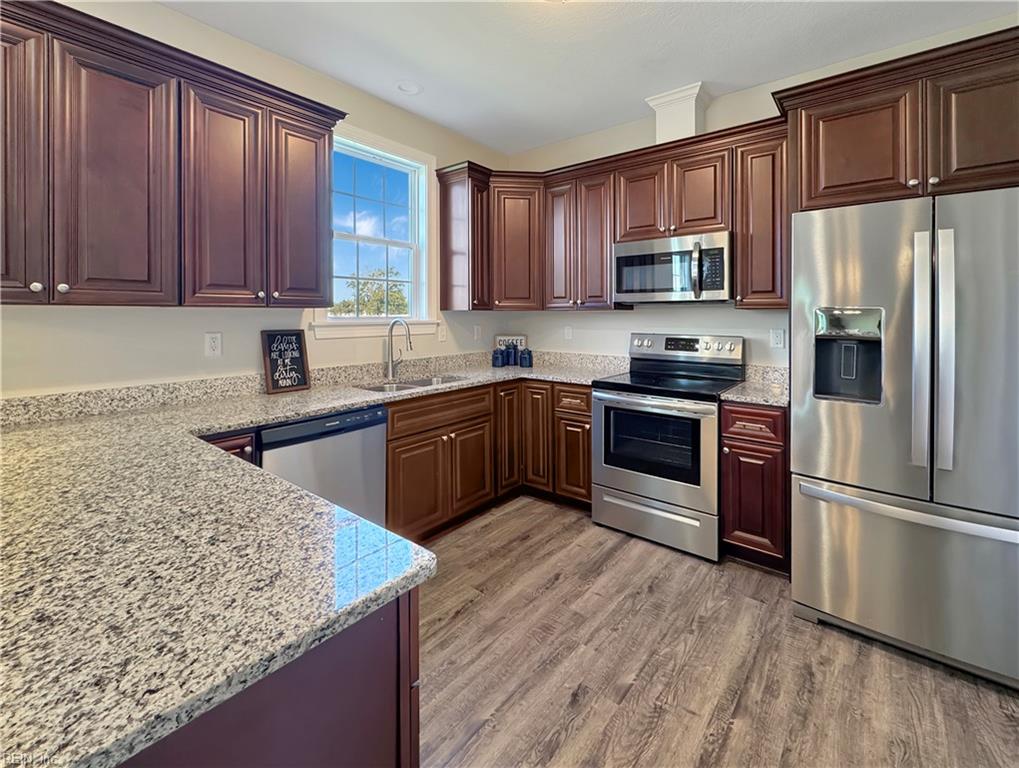 303 Genoa DR