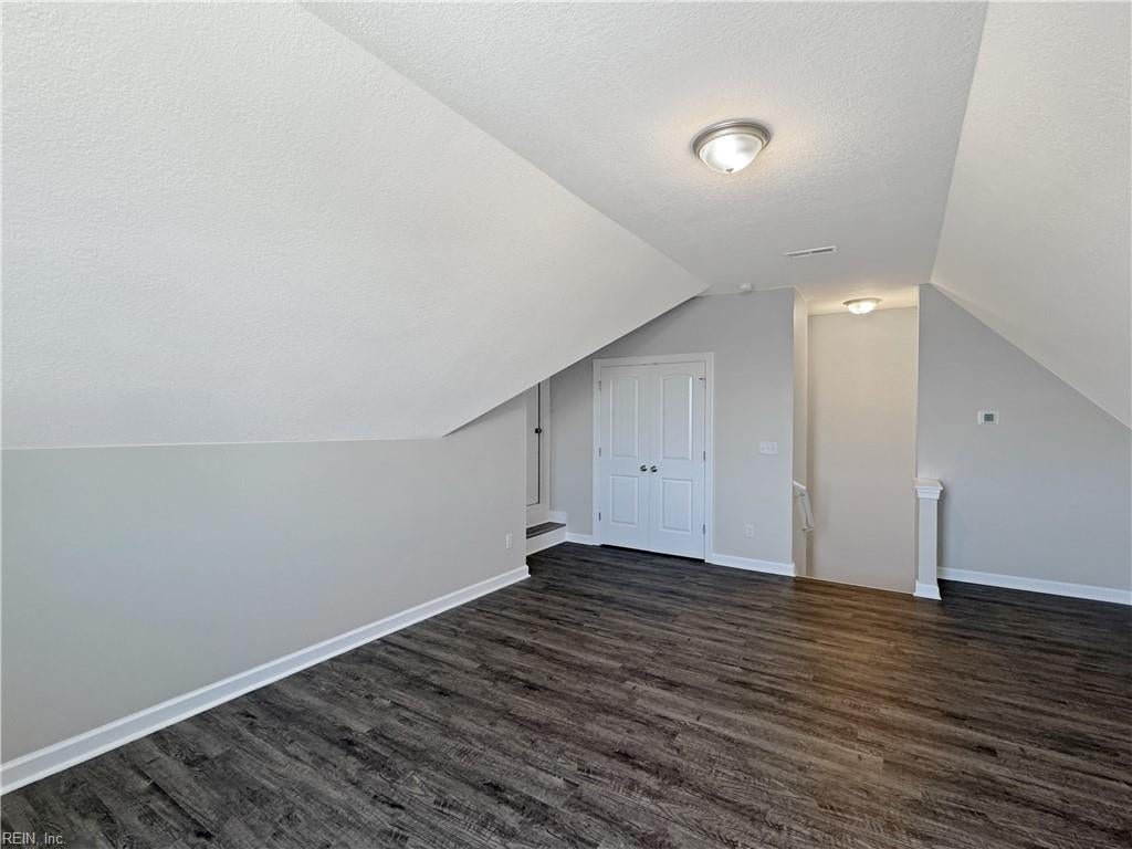 303 Genoa DR