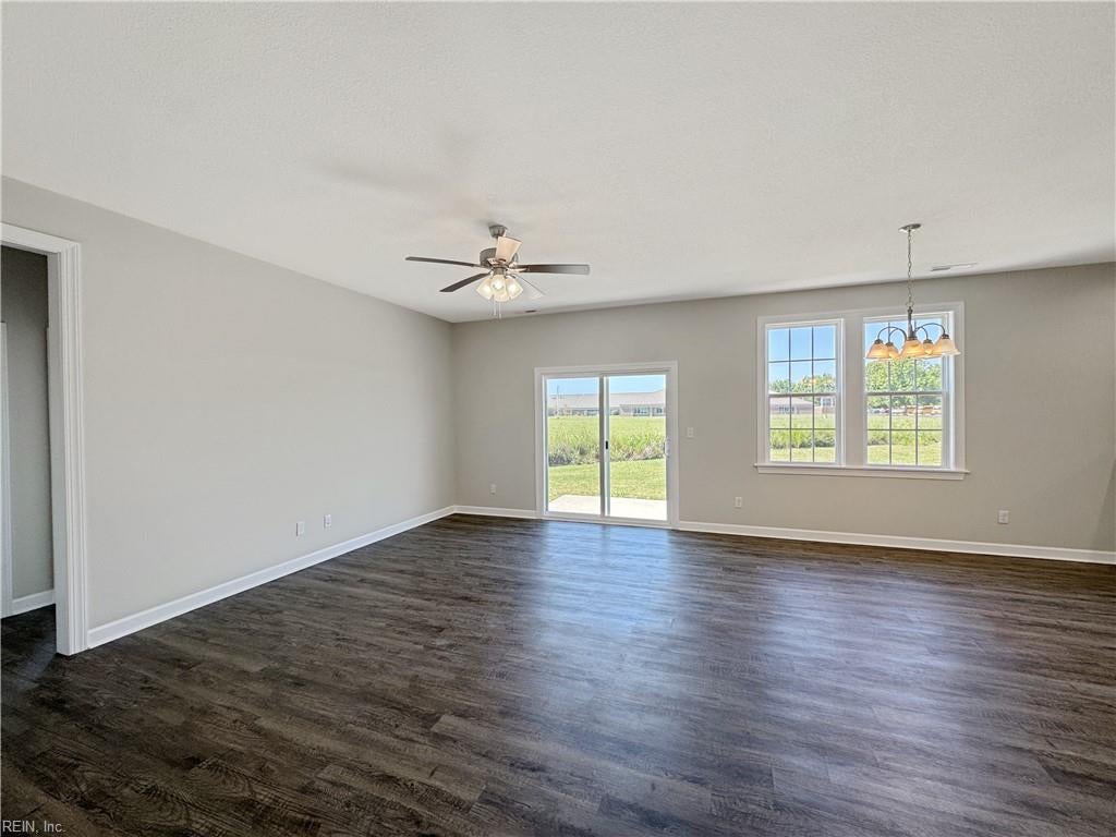 303 Genoa DR