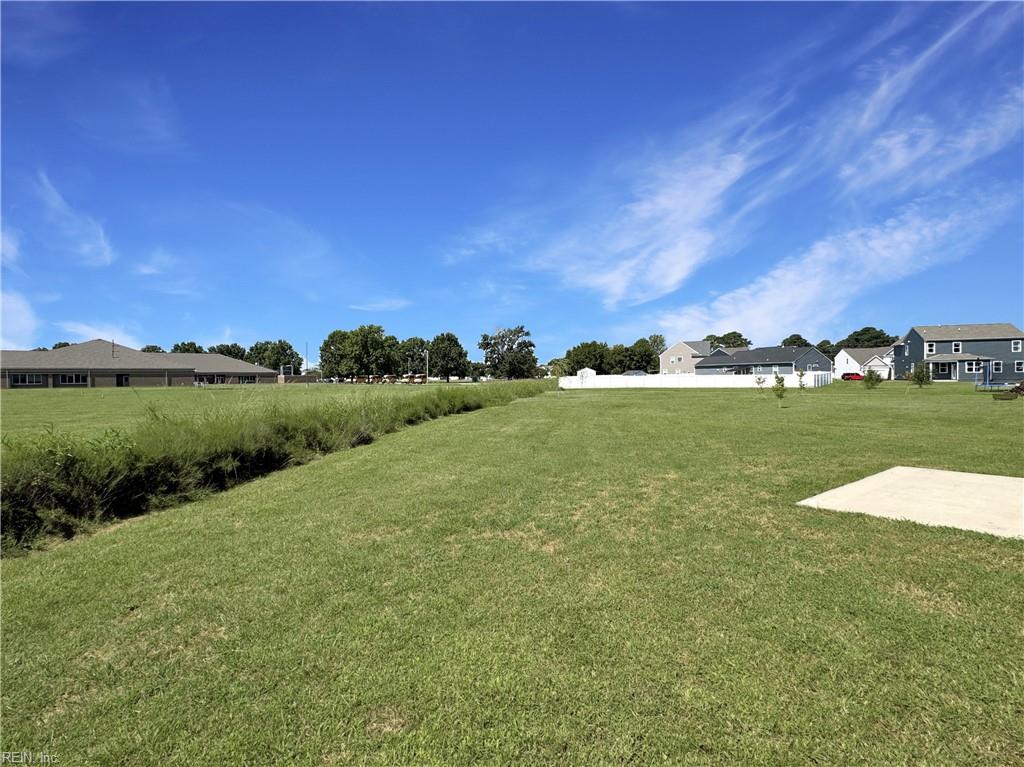 303 Genoa DR