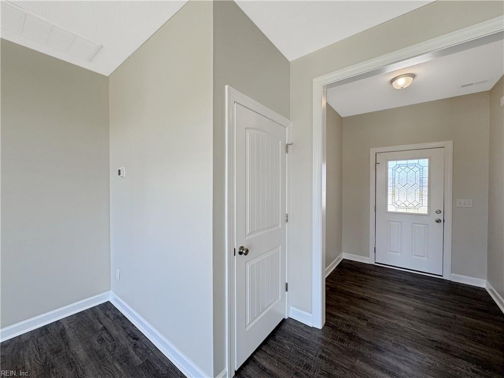 303 Genoa DR