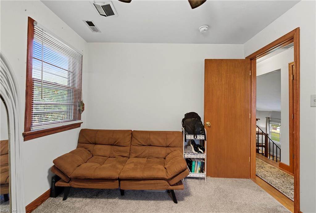 1220 Boxwood DR