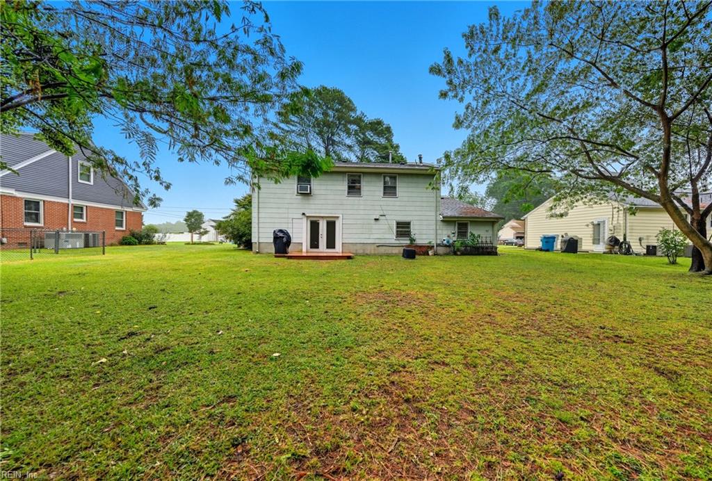 1220 Boxwood DR