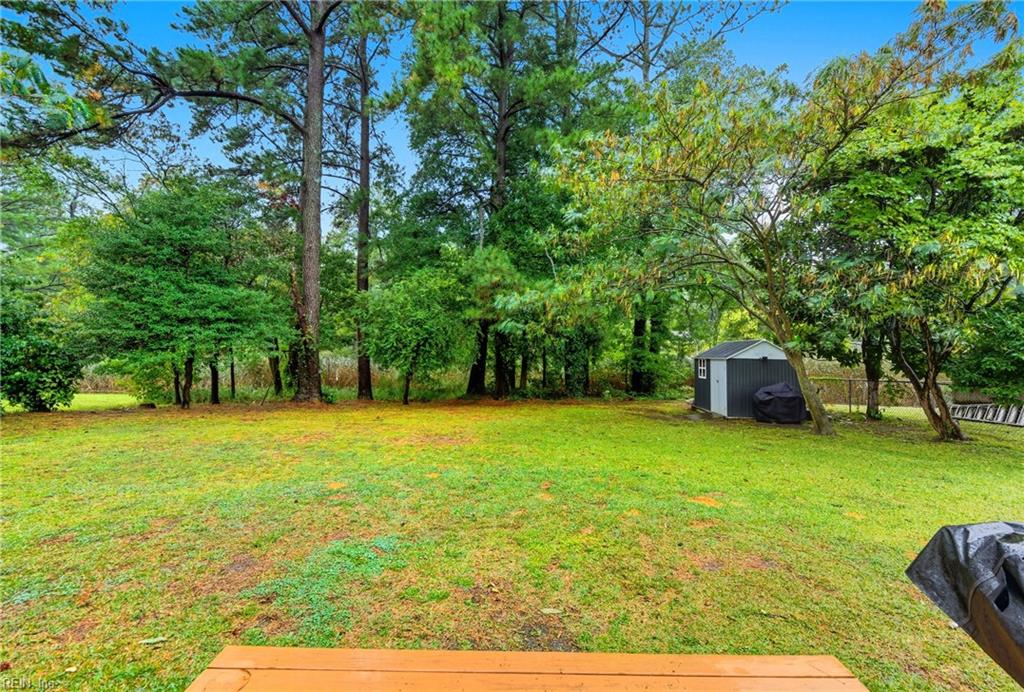 1220 Boxwood DR