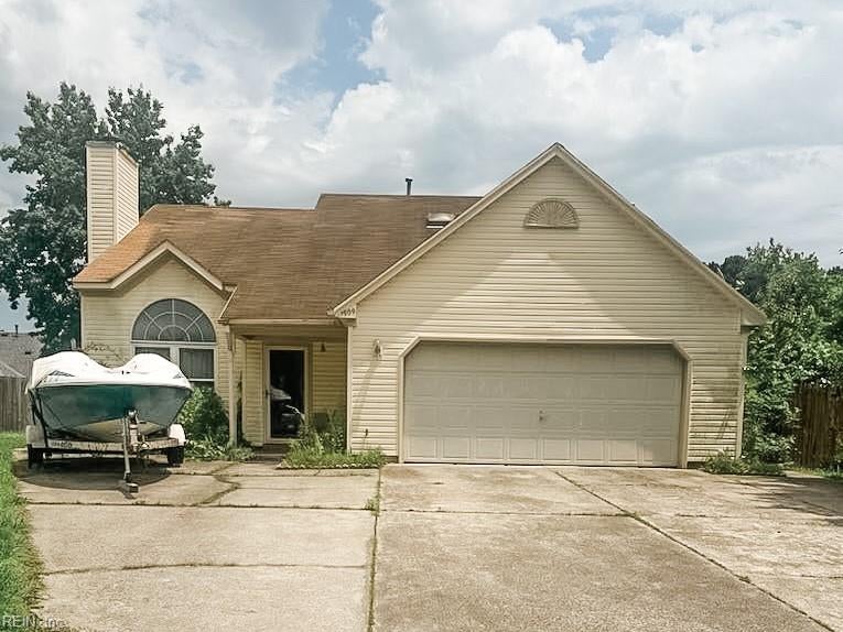 1909 Maple Shade DR