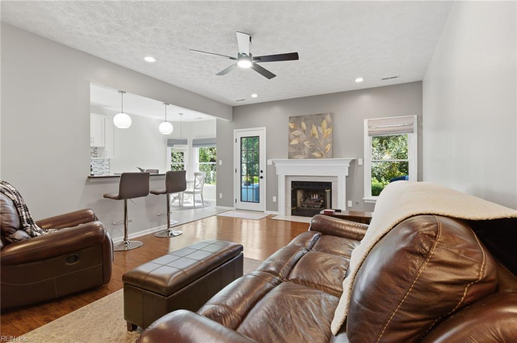 2632 Christopher Farms DR