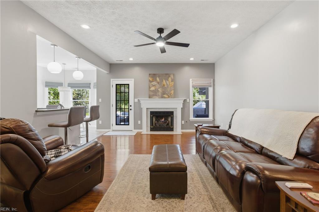2632 Christopher Farms DR