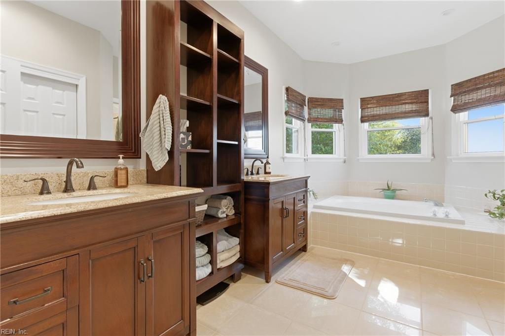 2632 Christopher Farms DR