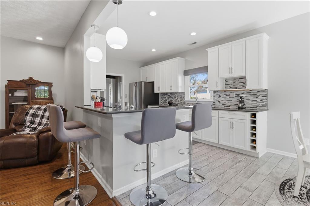 2632 Christopher Farms DR