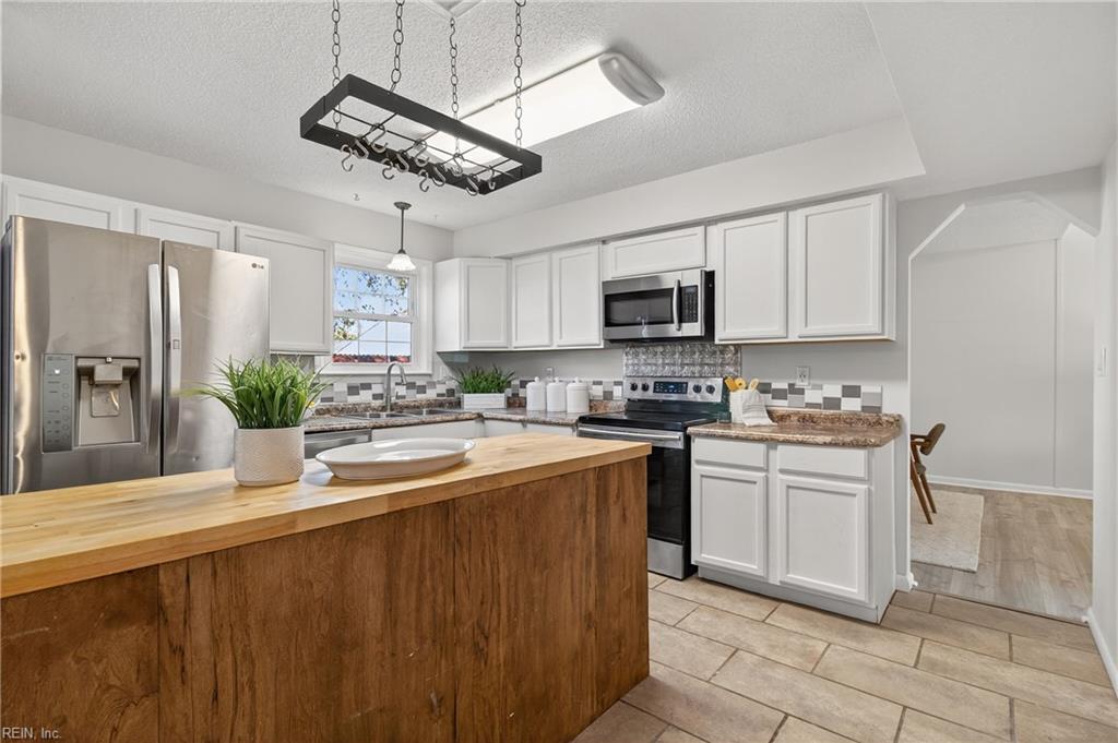 3252 Sugar Creek DR