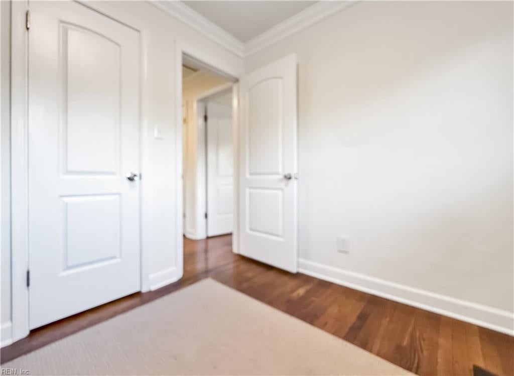 307 Beacon Hill CT
