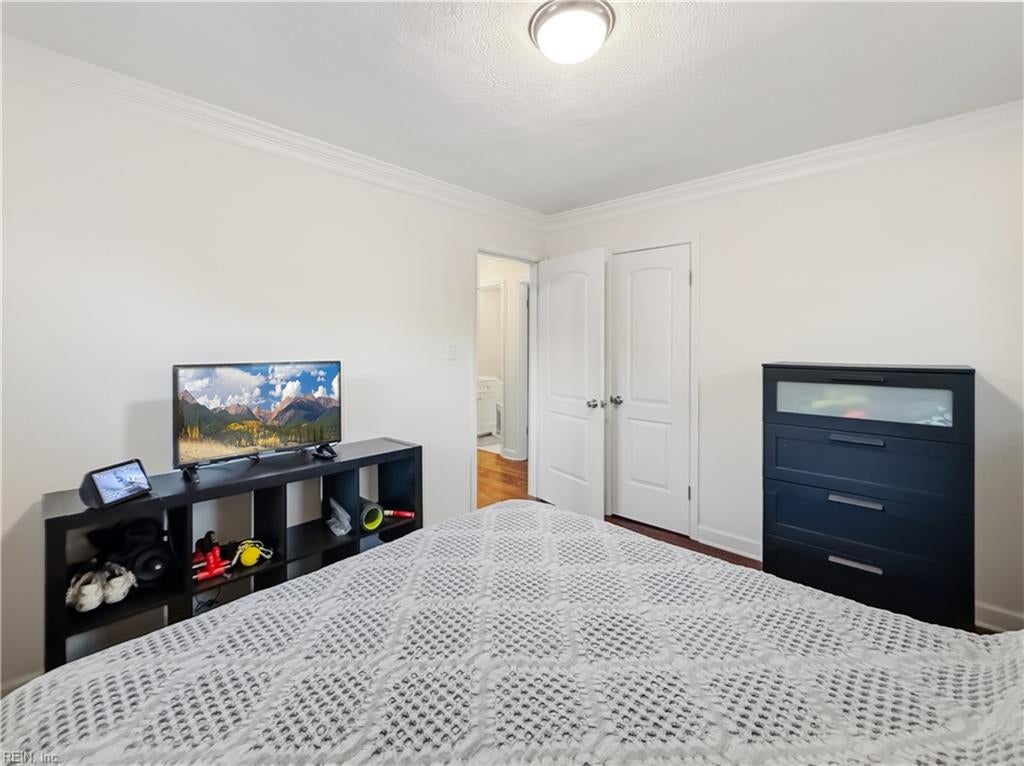 307 Beacon Hill CT