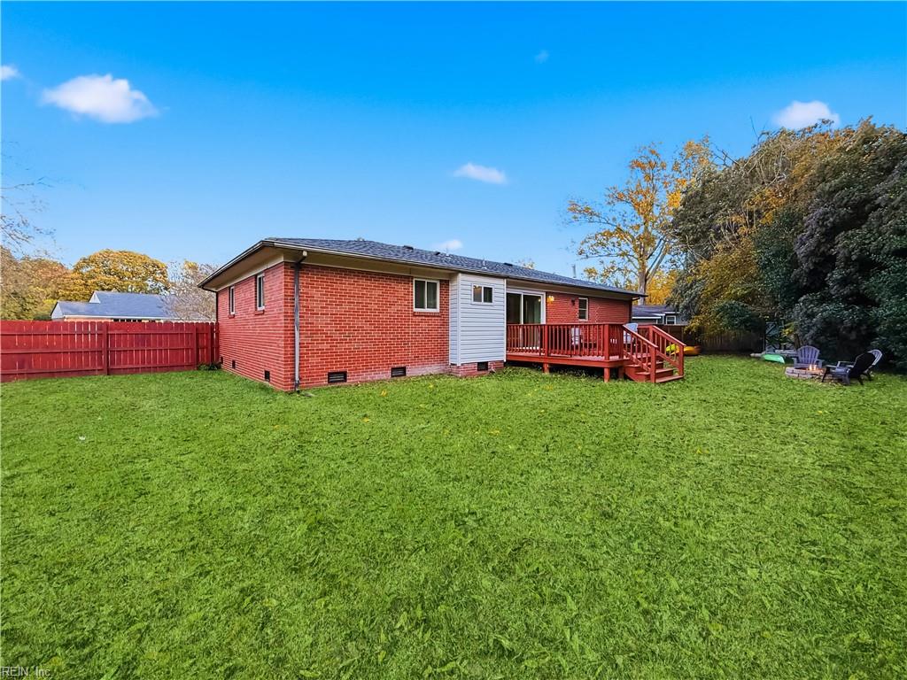 307 Beacon Hill CT