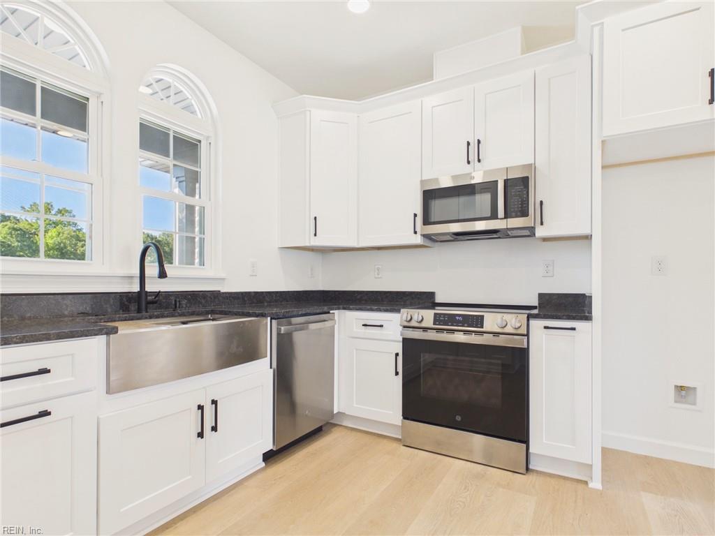 116 Grand View DR