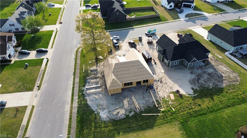 101 Lands End DR