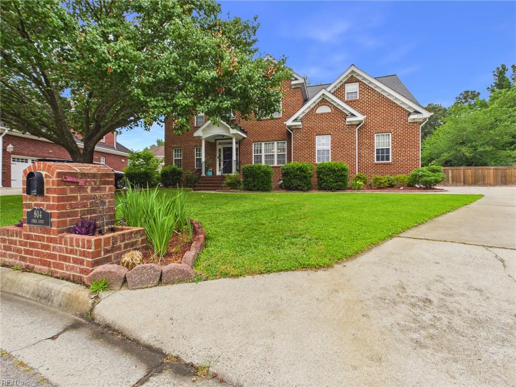 804 Chris CT