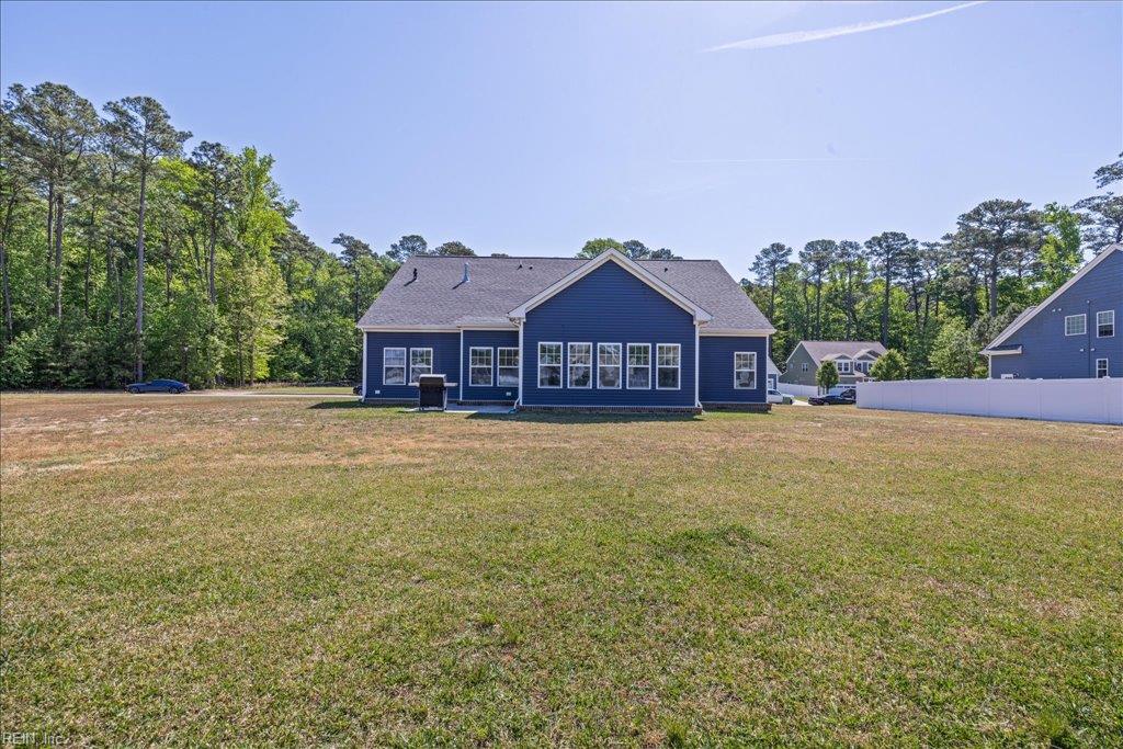 2031 Herons Pointe LN