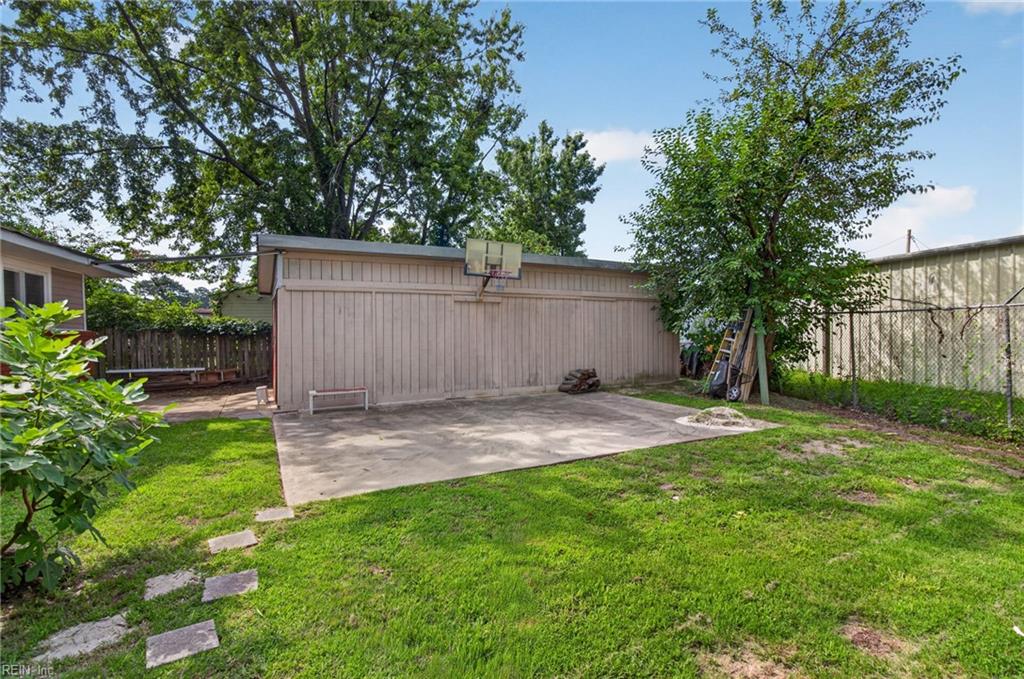 3535 Kevin DR