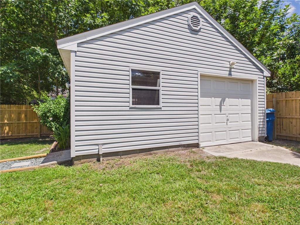 1224 Old Clubhouse RD