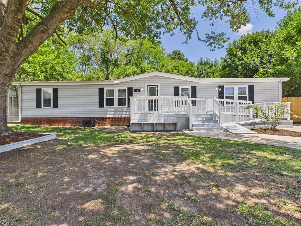 1224 Old Clubhouse RD