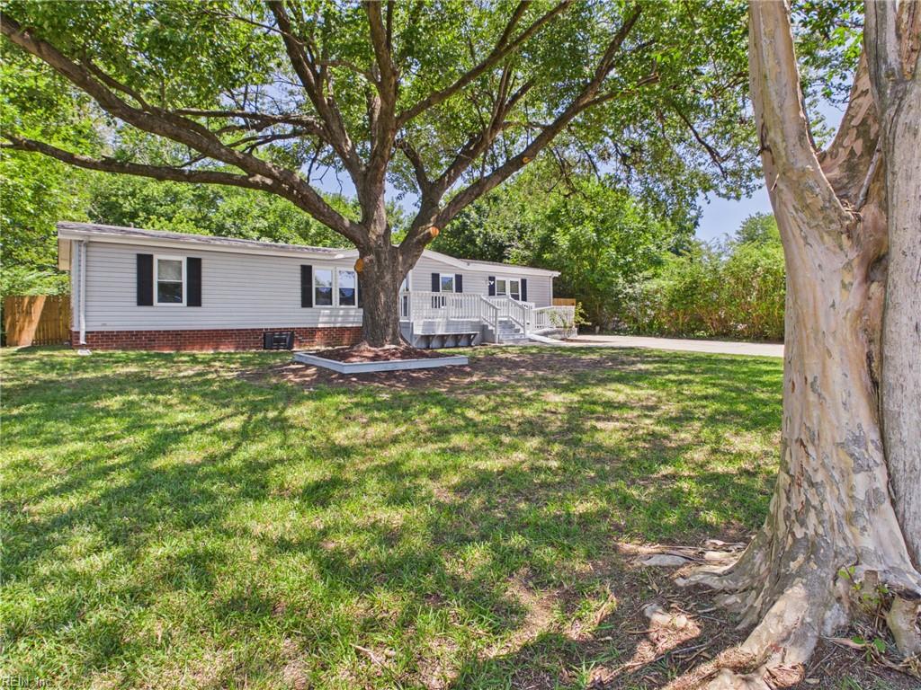 1224 Old Clubhouse RD