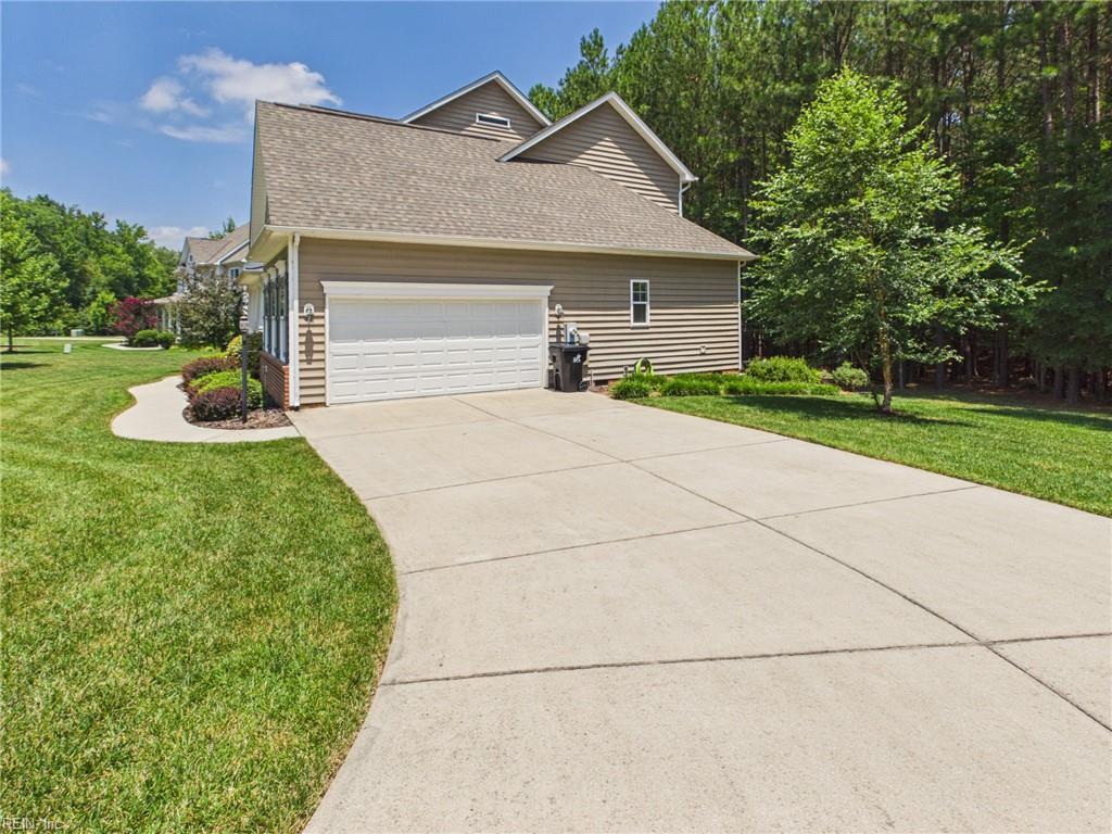5437 Quarter Horse LN