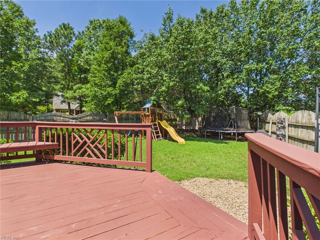 4127 W Greenway CT