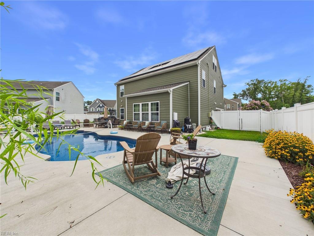 2237 Summer Breeze RD