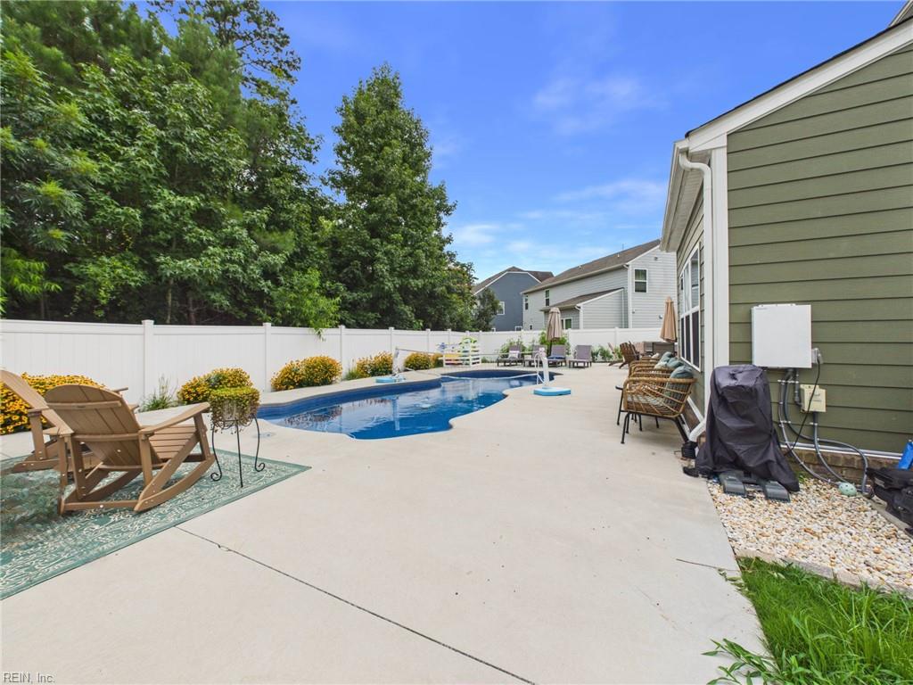 2237 Summer Breeze RD