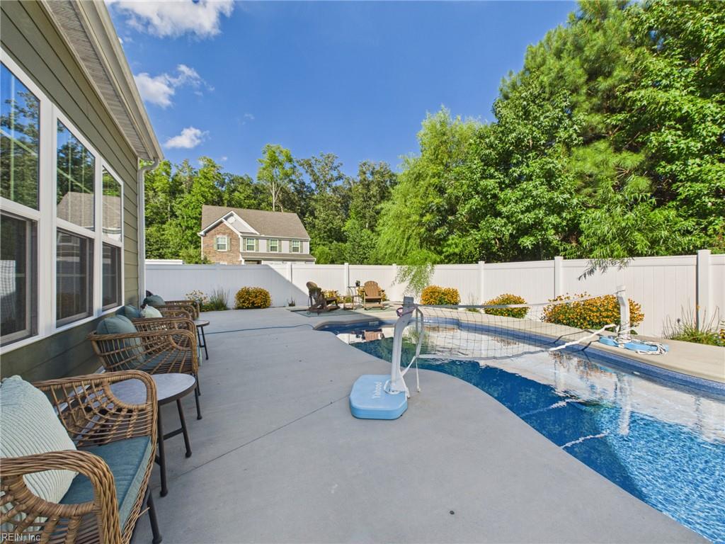 2237 Summer Breeze RD