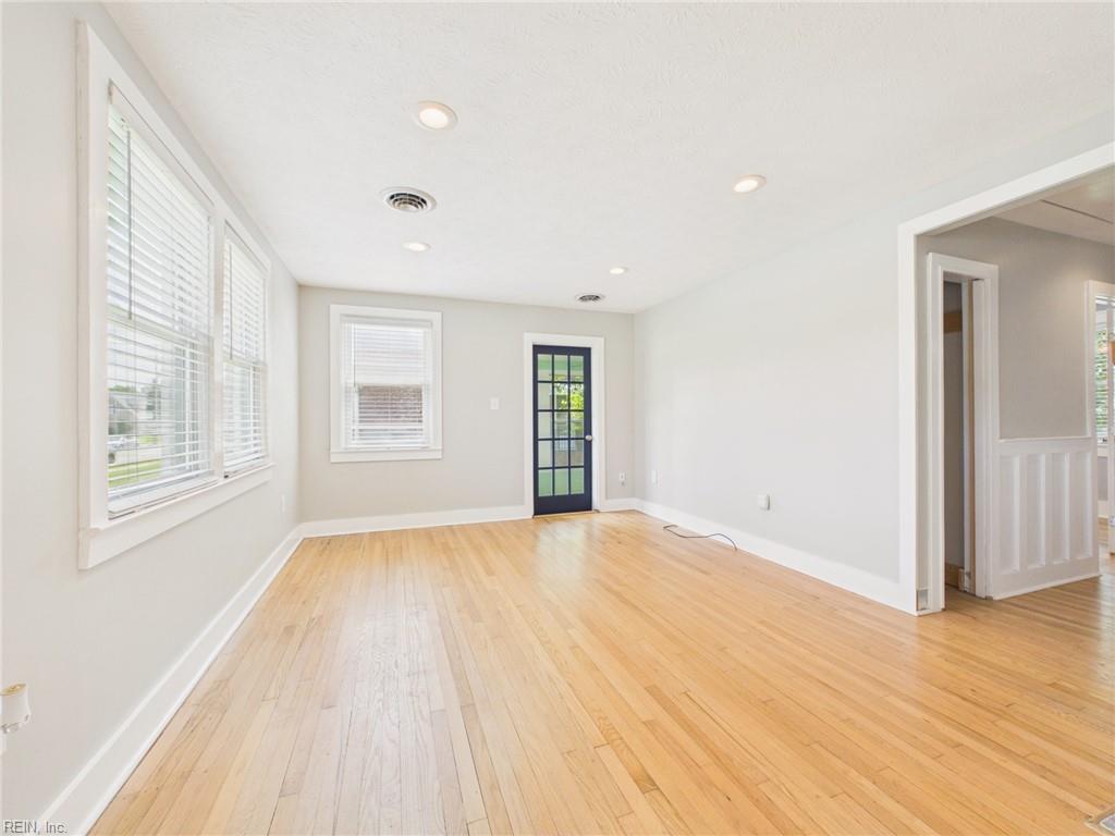125 Eggleston AVE