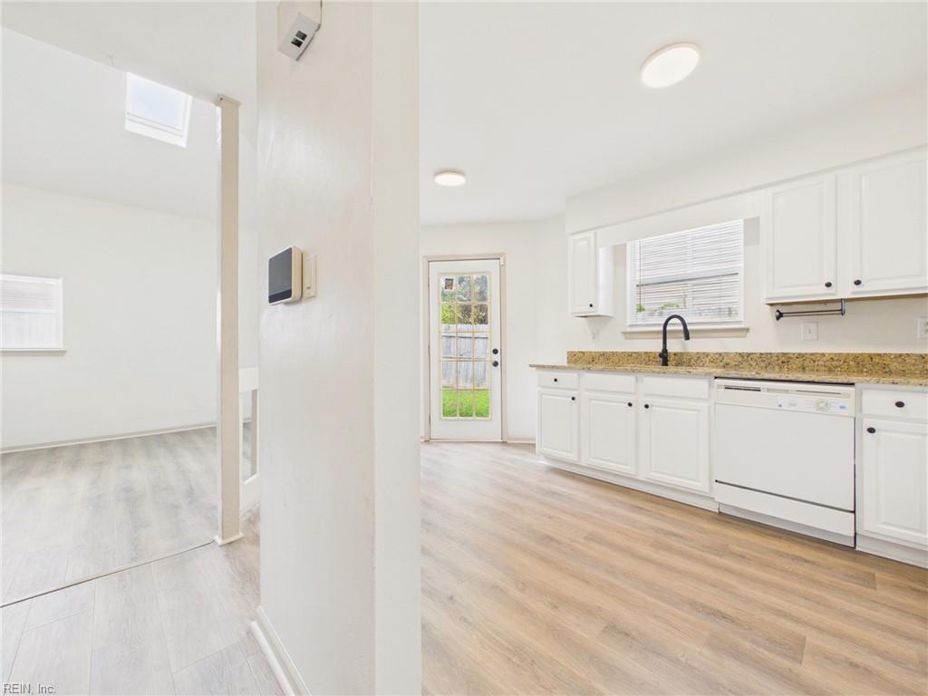 1769 Aquamarine DR