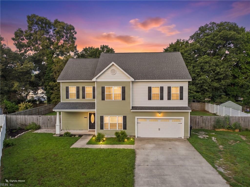 869 Shurney LN
