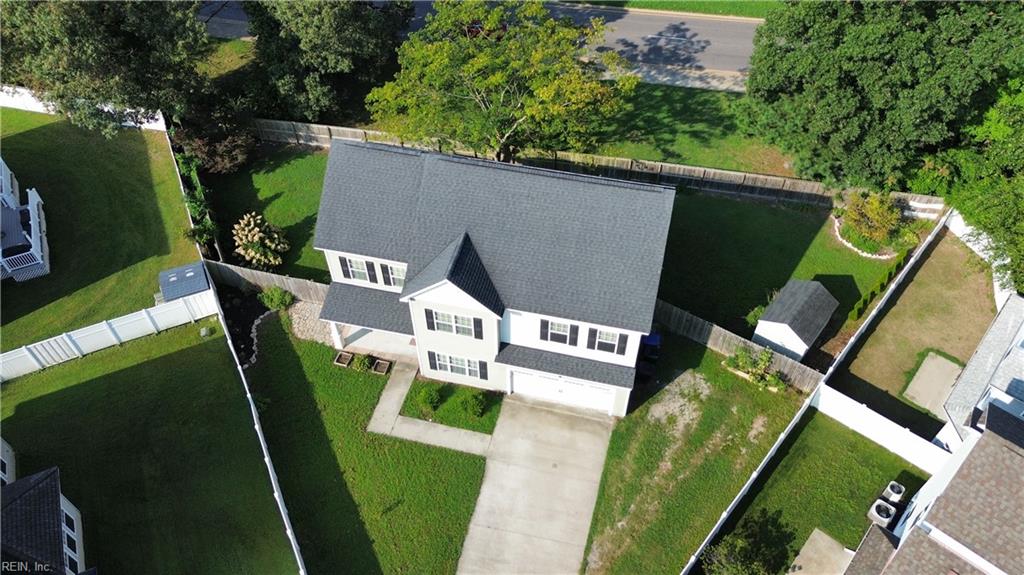869 Shurney LN