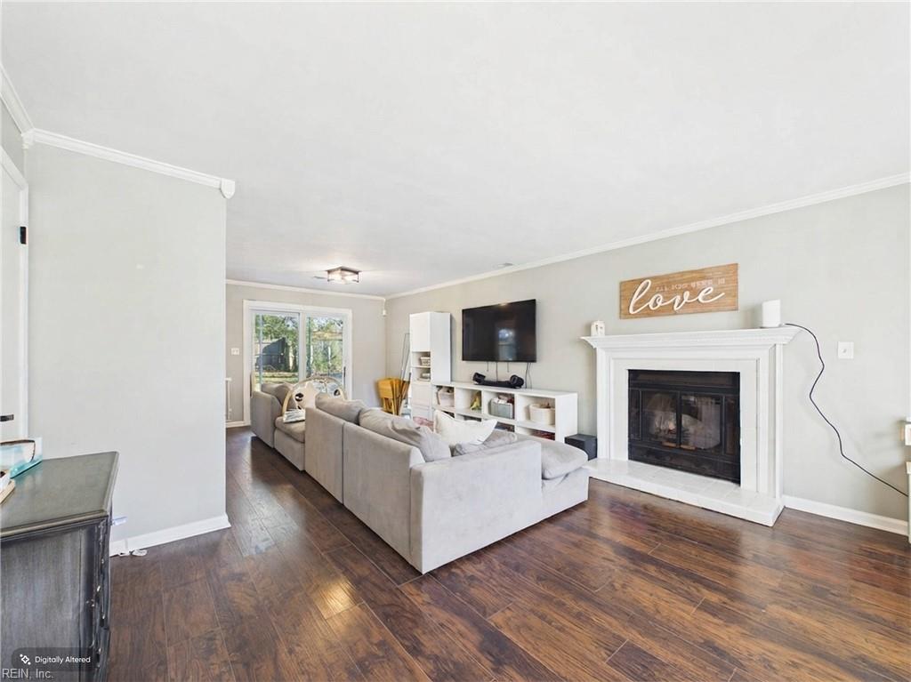 1824 Kathleen CT