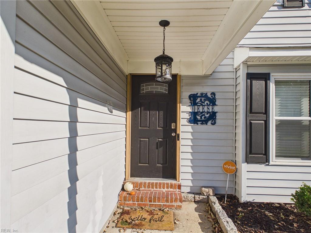 1824 Kathleen CT
