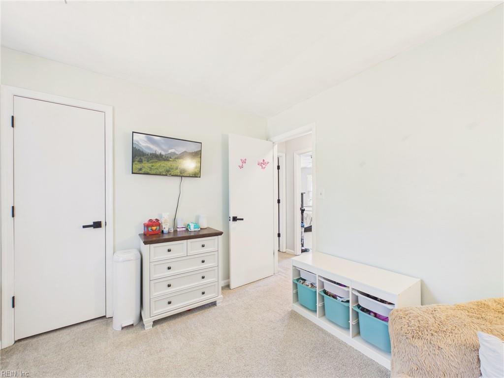 1824 Kathleen CT
