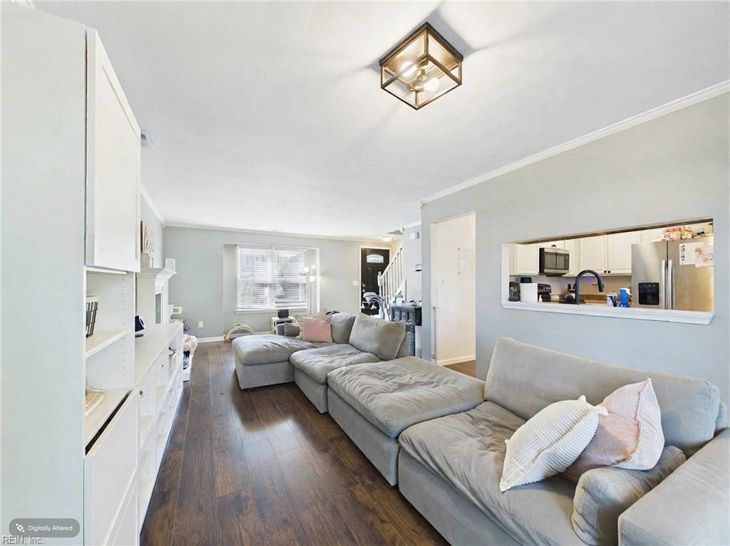 1824 Kathleen CT
