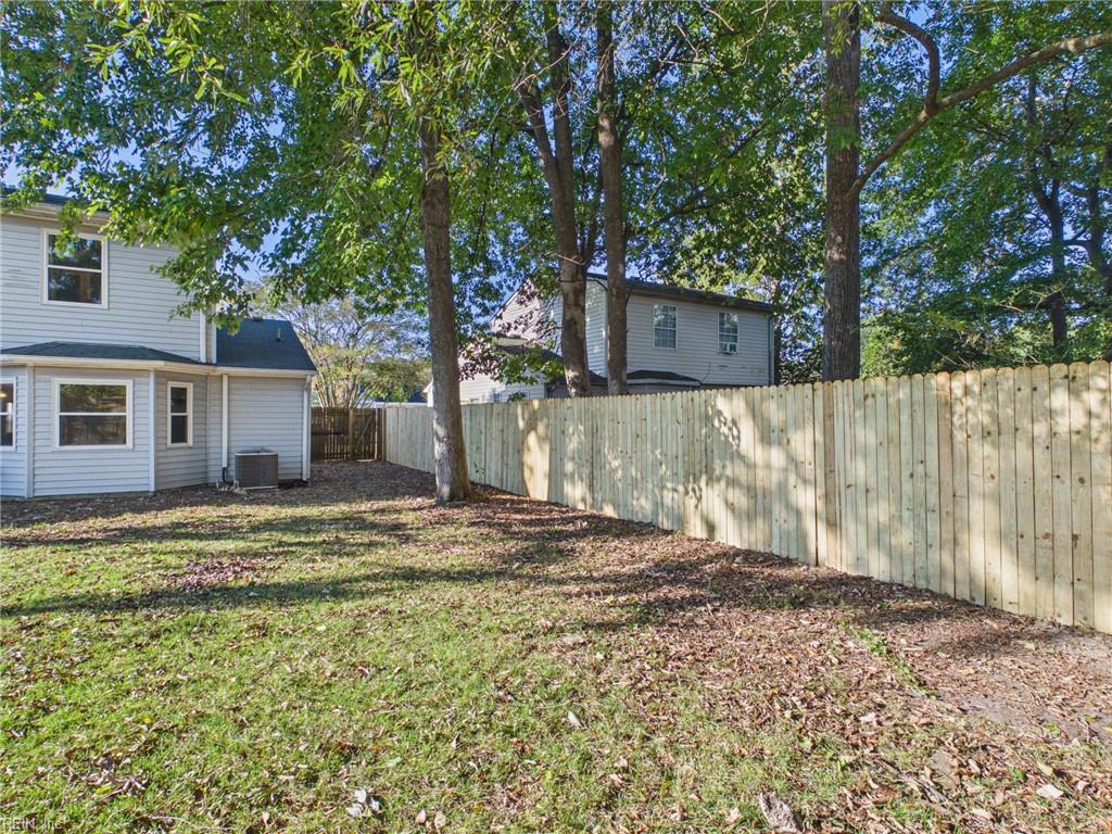 1824 Kathleen CT