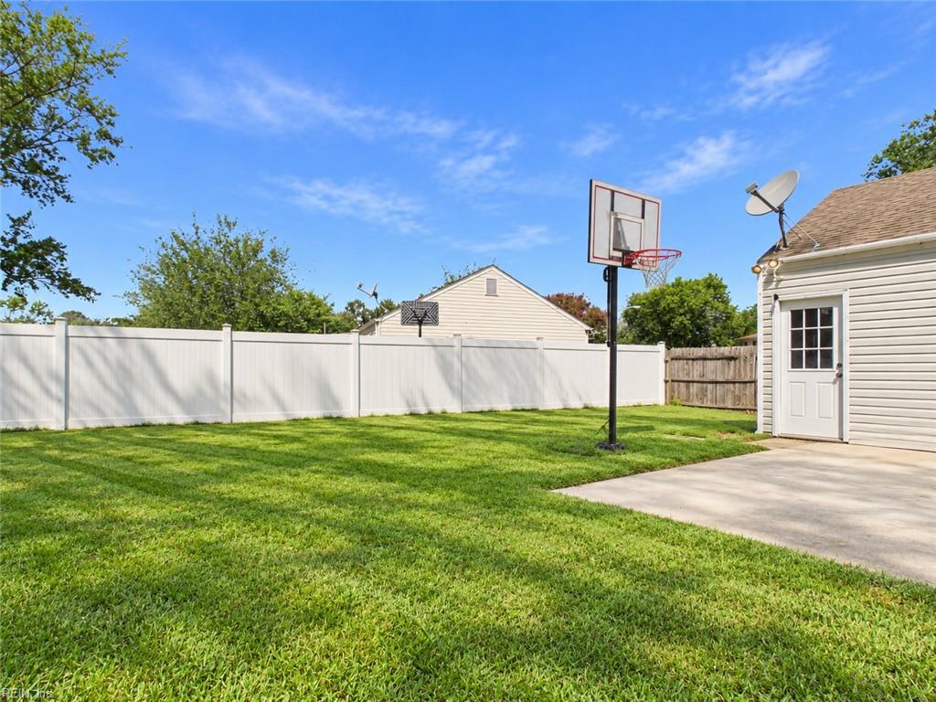 3057 Kenelm DR