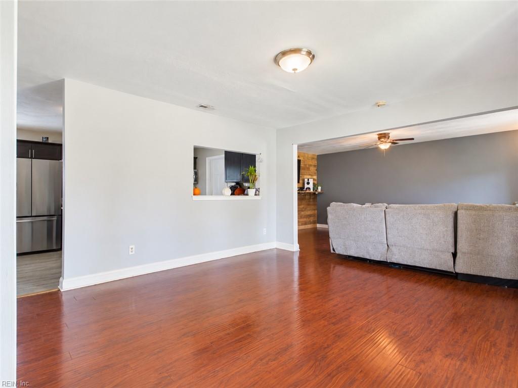 3057 Kenelm DR