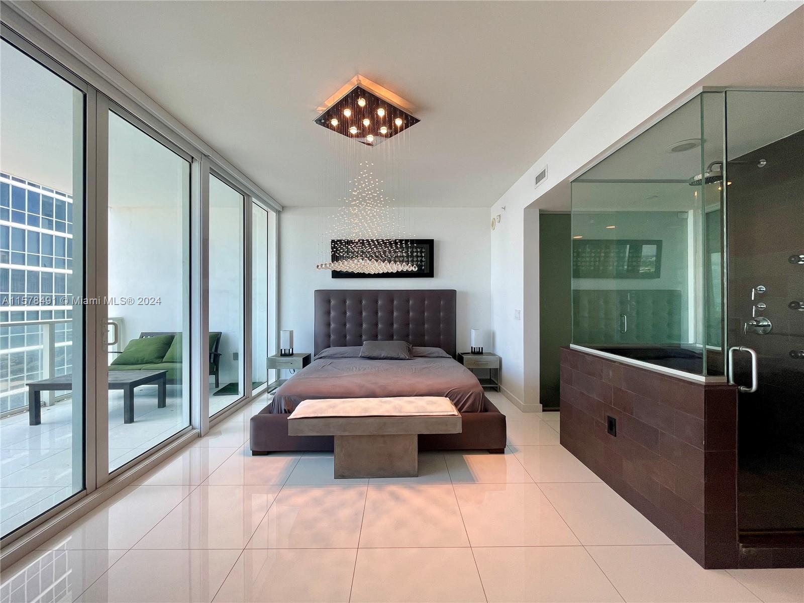 1040 Biscayne Blvd # 3305