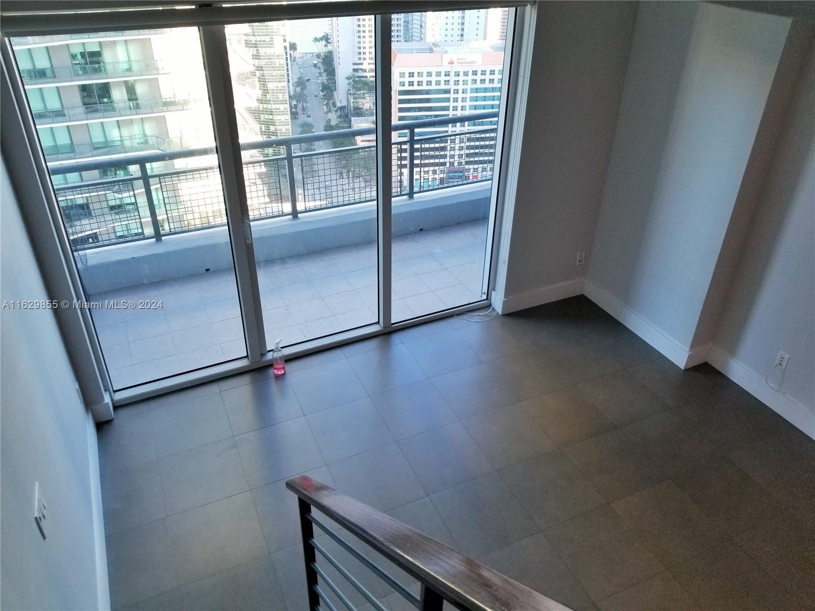 60 SW 13 ST # 3206