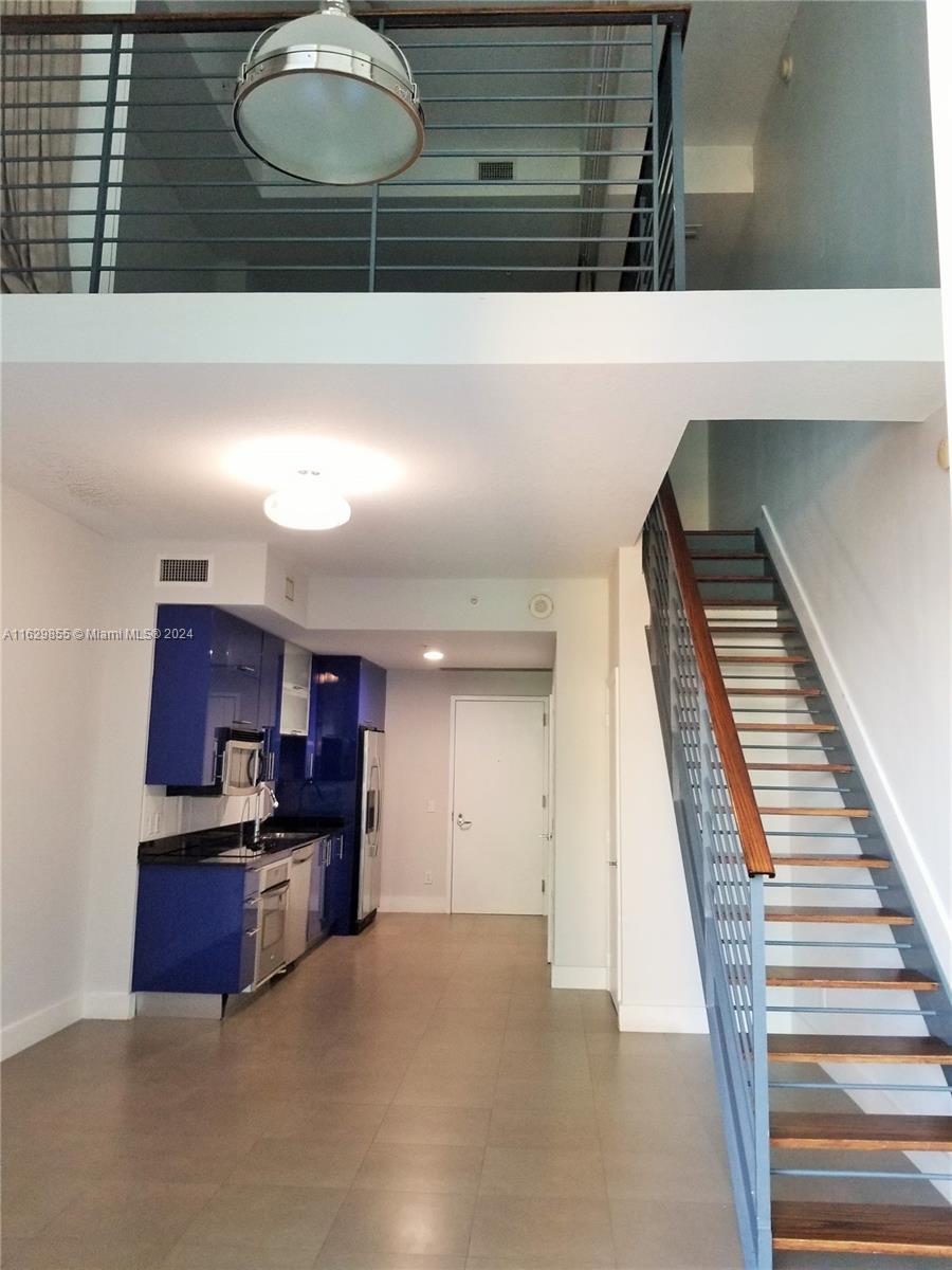 60 SW 13 ST # 3206