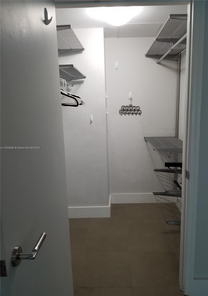 60 SW 13 ST # 3206
