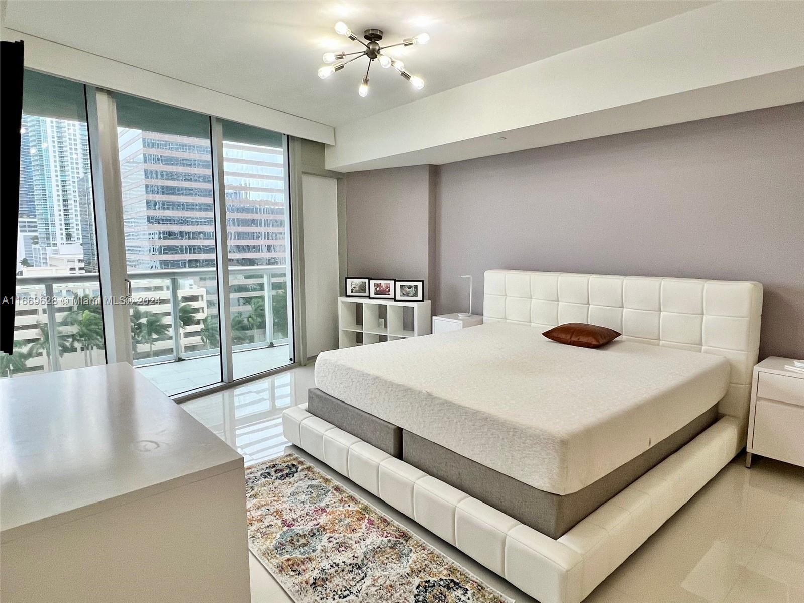 495 Brickell Ave # 1107